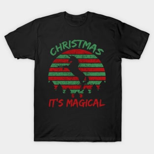 Christmas It's Magical Retro Vintage Unicorn Holiday Design T-Shirt